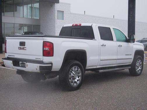 2015 GMC Sierra 2500 Denali