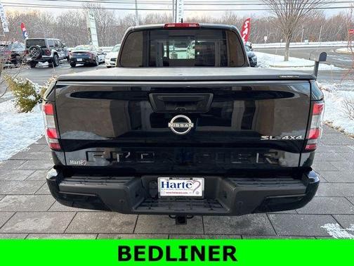 2024 Nissan Frontier SL