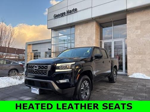 2024 Nissan Frontier SL