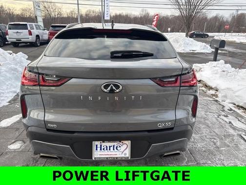 2023 INFINITI QX55 LUXE