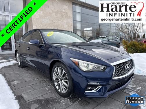 2022 INFINITI Q50 LUXE