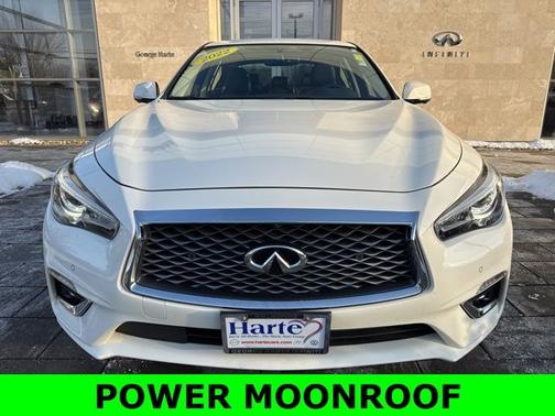 2022 INFINITI Q50 LUXE