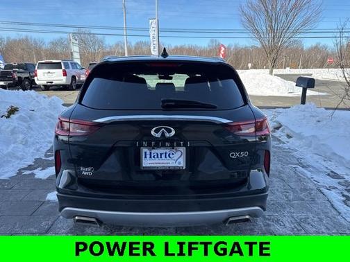 2023 INFINITI QX50 Luxe