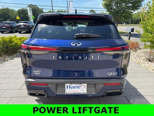 2022 INFINITI QX60 PURE