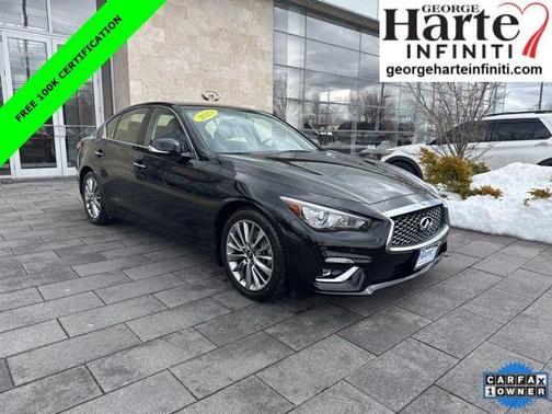 2023 INFINITI Q50 LUXE