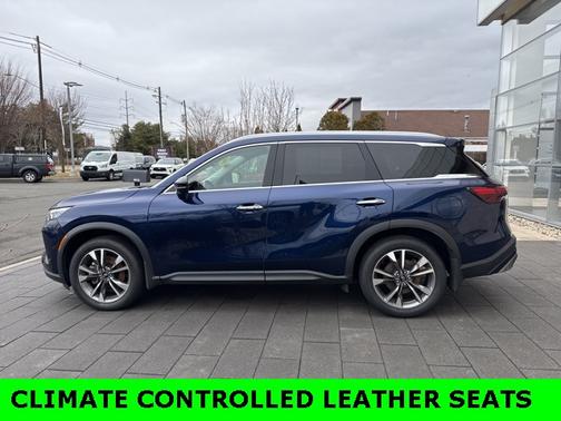 2022 INFINITI QX60 LUXE