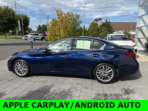 2022 INFINITI Q50 LUXE