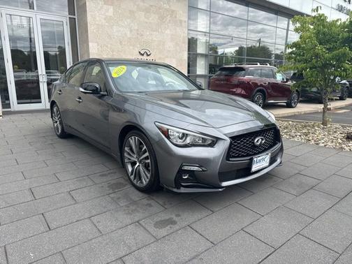 Graphite Shadow 2024 INFINITI Q50 SENSORY