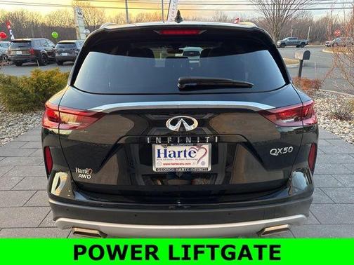 2023 INFINITI QX50 Luxe