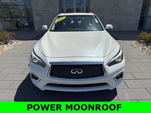 2022 INFINITI Q50 LUXE