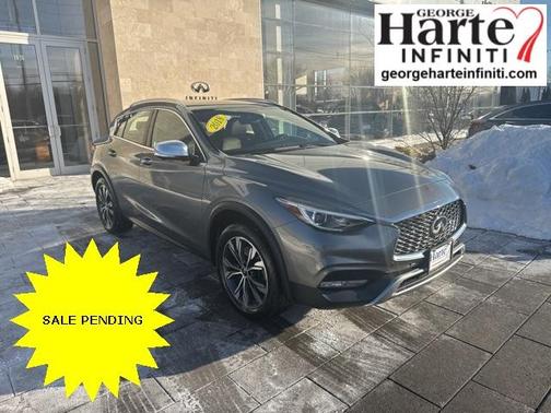2018 INFINITI QX30 Premium