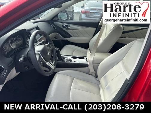 2023 INFINITI Q50 LUXE