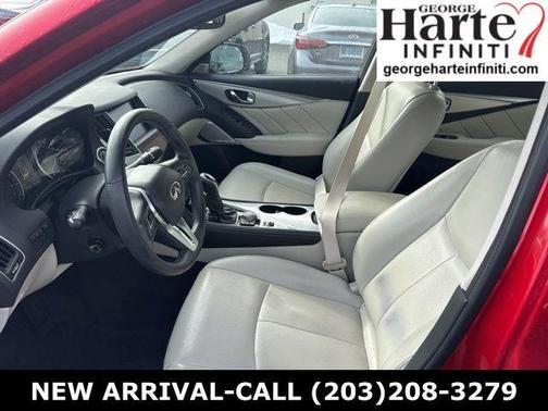 2023 INFINITI Q50 LUXE