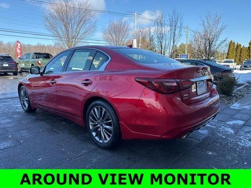 2023 INFINITI Q50 LUXE