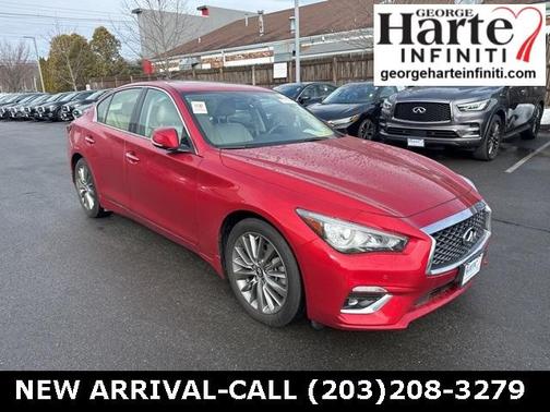 2023 INFINITI Q50 LUXE