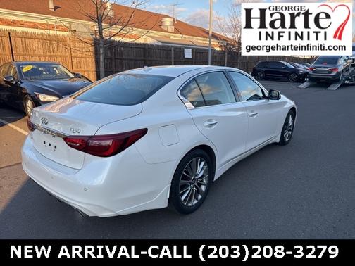 2022 INFINITI Q50 LUXE