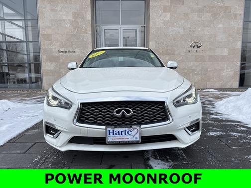 2022 INFINITI Q50 LUXE