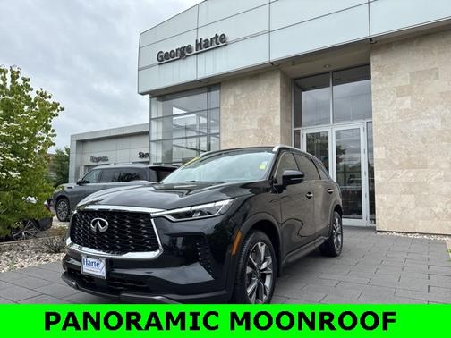 2022 INFINITI QX60 LUXE