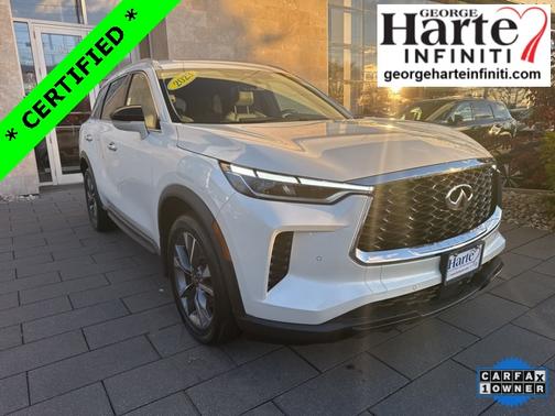 2023 INFINITI QX60 LUXE