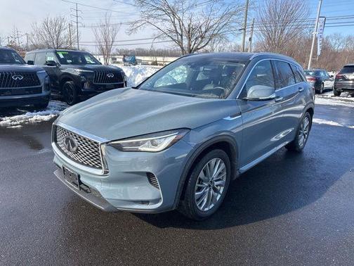 2023 INFINITI QX50 Luxe