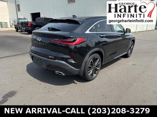 2022 INFINITI QX55 LUXE
