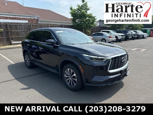 2023 INFINITI QX60 PURE