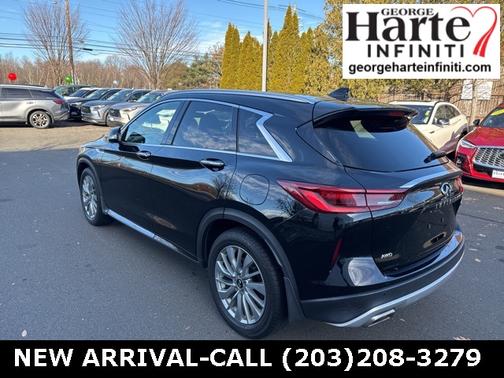 2023 INFINITI QX50 LUXE