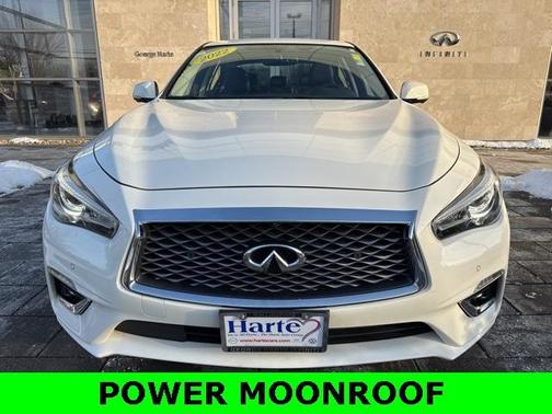 2022 INFINITI Q50 LUXE