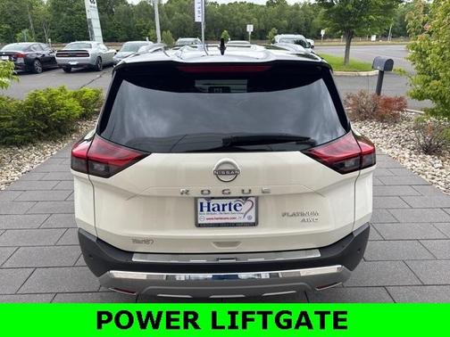 2023 Nissan Rogue Platinum