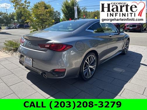 2022 INFINITI Q60 PURE
