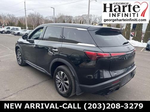 2023 INFINITI QX60 Pure