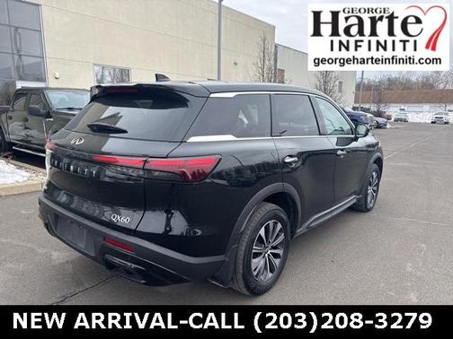 2023 INFINITI QX60 Pure