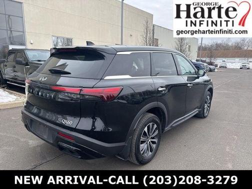 2023 INFINITI QX60 Pure