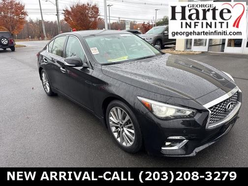 2023 INFINITI Q50 LUXE