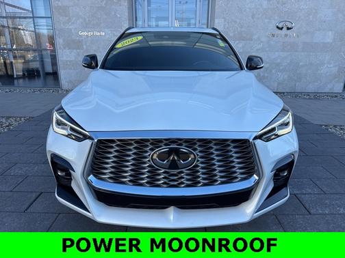 2023 INFINITI QX55 LUXE