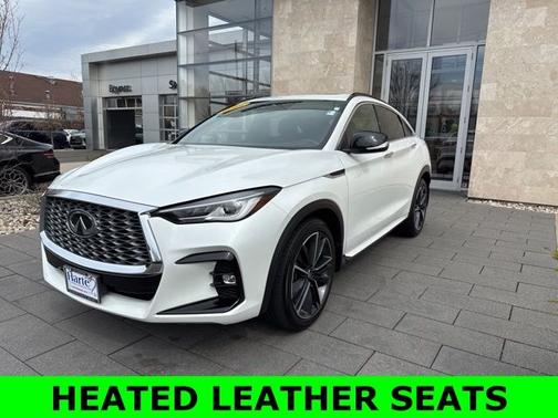 Radiant White 2025 INFINITI QX55 LUXE