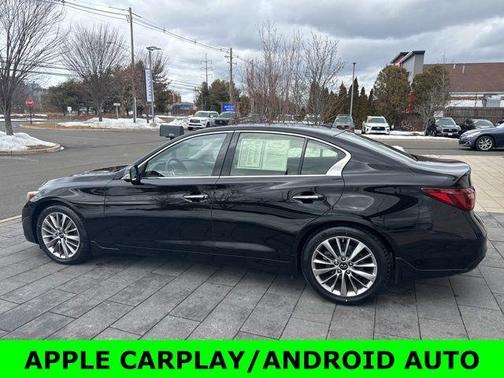 2023 INFINITI Q50 LUXE