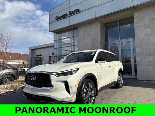 2022 INFINITI QX60 LUXE