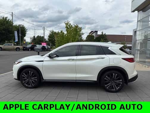 2022 INFINITI QX50 LUXE
