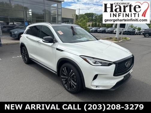 2022 INFINITI QX50 LUXE