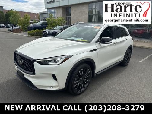 2022 INFINITI QX50 LUXE