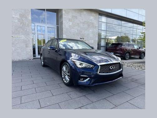 Grand Blue 2023 INFINITI Q50 LUXE