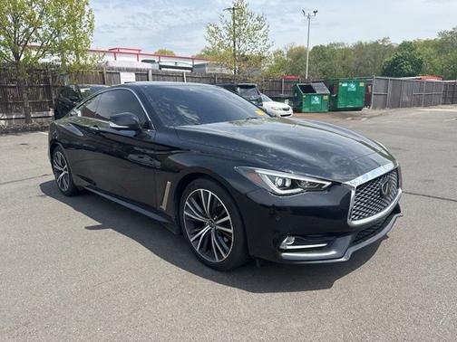 Midnight Black 2022 INFINITI Q60 LUXE