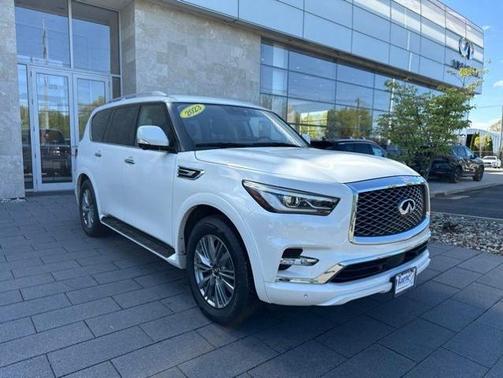 Moonstone White 2023 INFINITI QX80 LUXE
