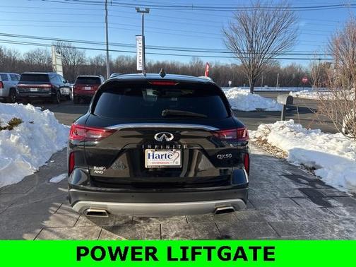 2022 INFINITI QX50 ESSENTIAL