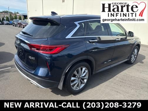 2022 INFINITI QX50 ESSENTIAL