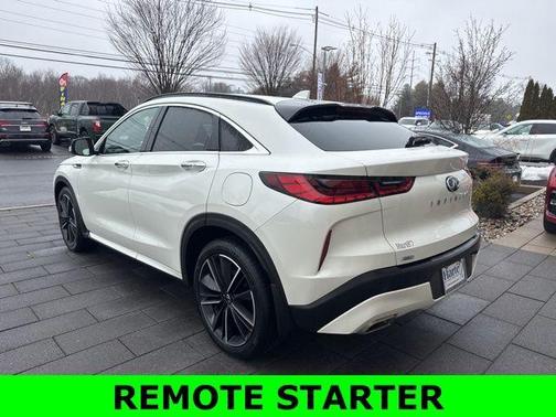 2023 INFINITI QX55 LUXE