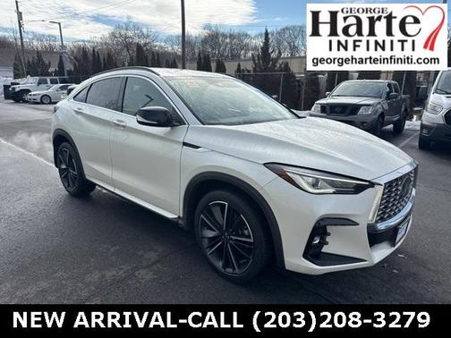 2023 INFINITI QX55 LUXE