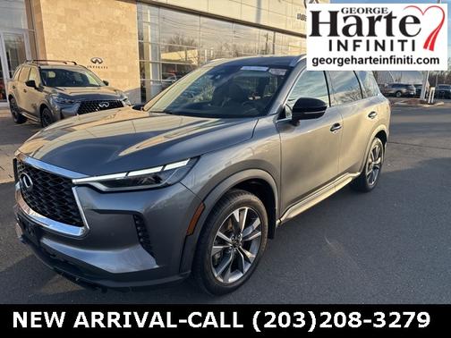 2022 INFINITI QX60 LUXE