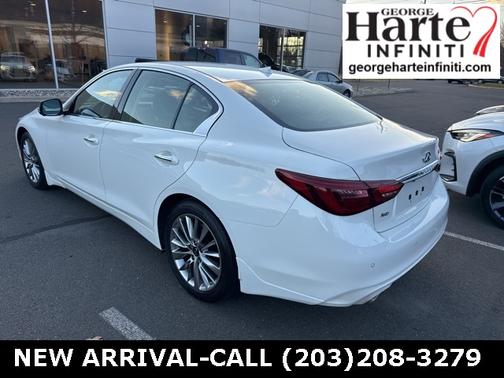 2022 INFINITI Q50 LUXE